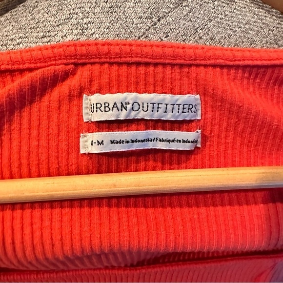 Urban Outfitters Square Neck Tee Orange‎ Size Medium - Picture 4 of 6